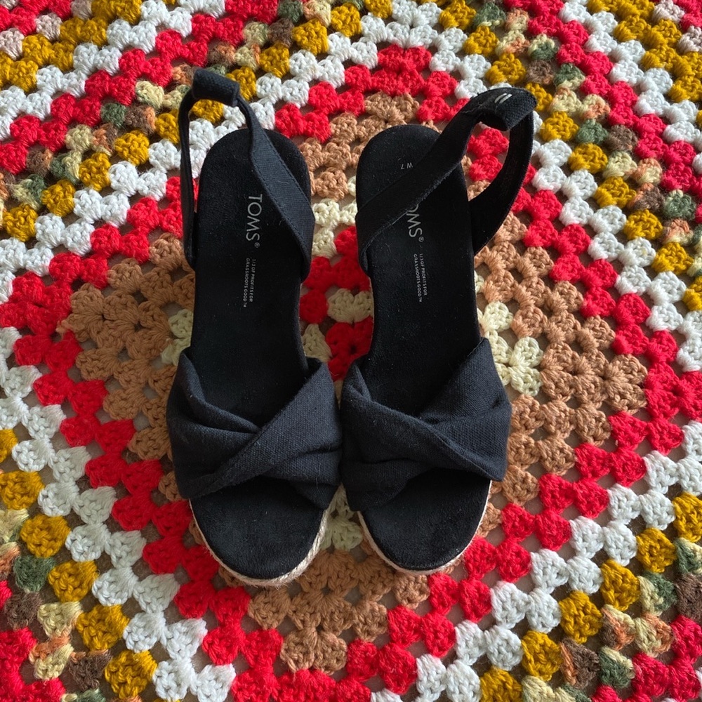 TOMS Marisela Black Wedge Sandals